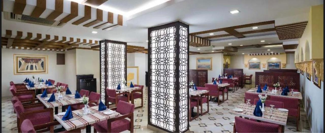 Al Manaf Hotel Suites มัสกัต ภายนอก รูปภาพ